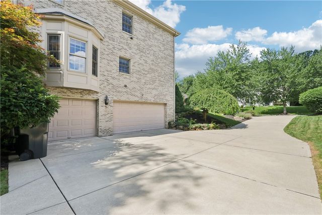 403 Worth Ct., Cranberry Twp, PA 16066