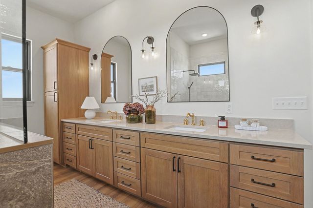 24770 W Stonebottom Ct, Goddard, KS 67052