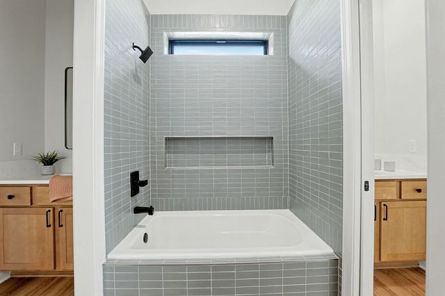 24770 W Stonebottom Ct, Goddard, KS 67052