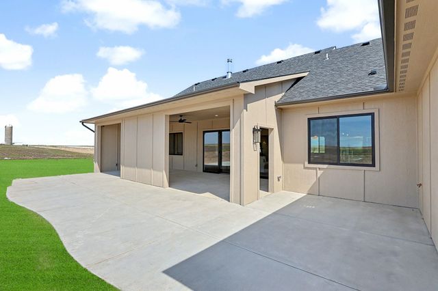 24770 W Stonebottom Ct, Goddard, KS 67052