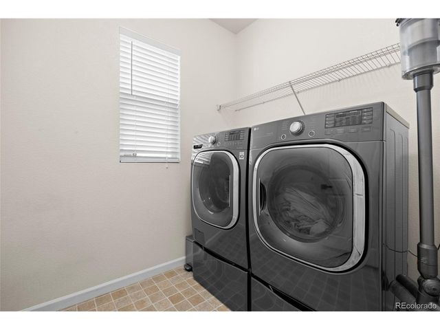 5060 S Riviera Ct, Aurora, CO 80015