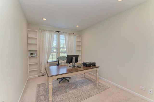 3507 Crestwood Lane, Carpentersville, IL 60110