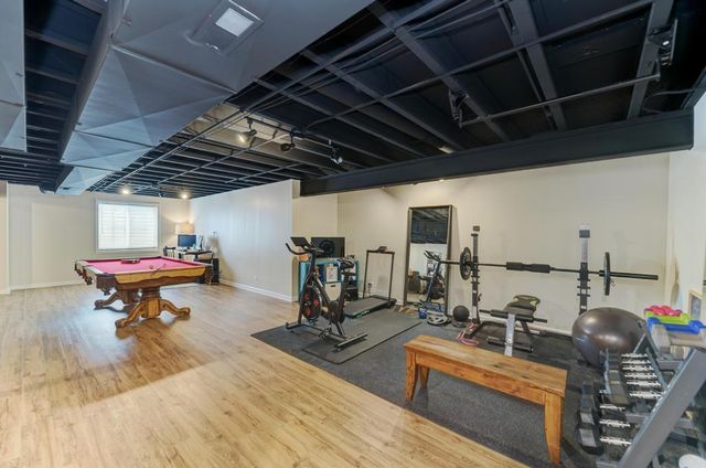 3507 Crestwood Lane, Carpentersville, IL 60110
