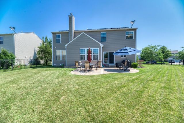 3507 Crestwood Lane, Carpentersville, IL 60110