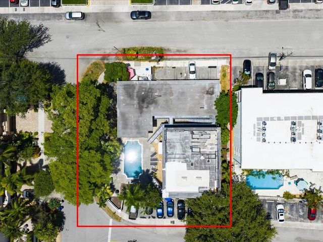 105 NE 16th Terrace, Fort Lauderdale, FL 33301