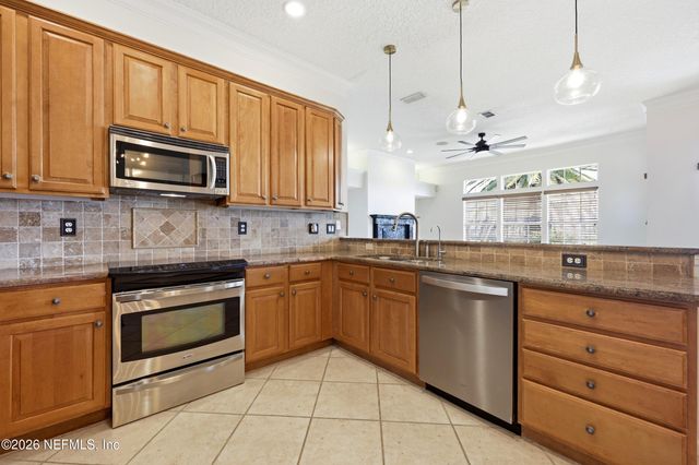 2220 LOOKOUT Landing, Fleming Island, FL 32003