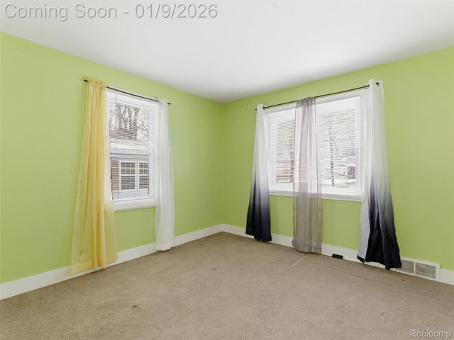 4350 Lotus Drive, Waterford Charter Township, MI 48329