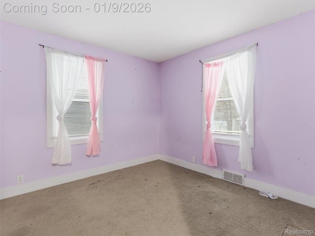 4350 Lotus Drive, Waterford Charter Township, MI 48329