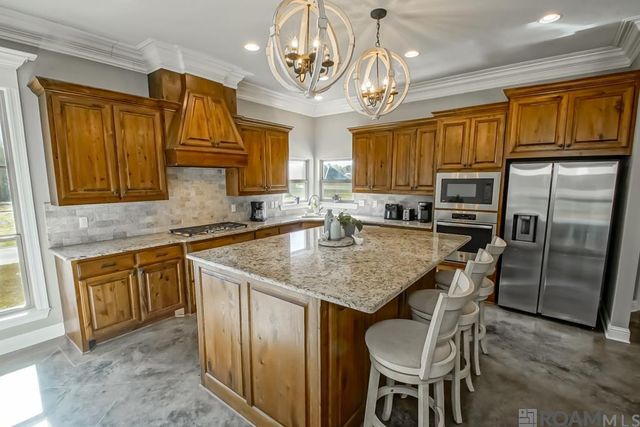 34940 Clinton Allen Rd, Denham Springs, LA 70706