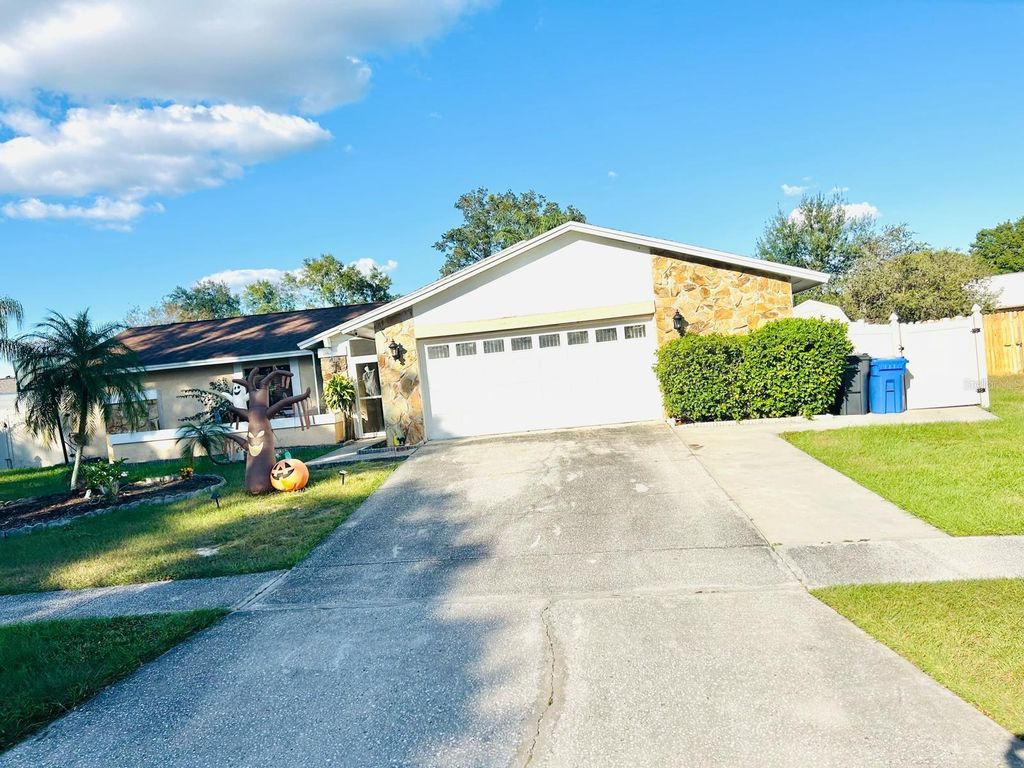 522 WYNNWOOD DRIVE, Brandon, FL 33511