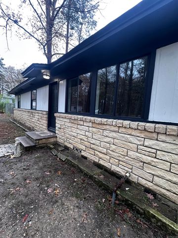 9901 Eva Lane, Little Rock, AR 72209