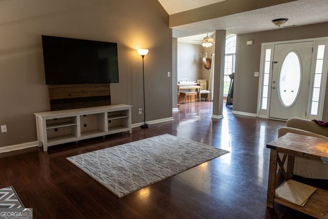 120 River Park Circle, Mcdonough, GA 30252