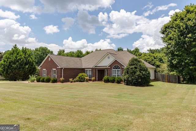 120 River Park Circle, Mcdonough, GA 30252