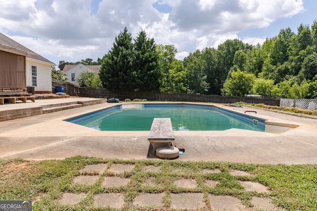 120 River Park Circle, Mcdonough, GA 30252