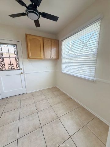 5200 W 57th Street, Ladera Heights, CA 90056