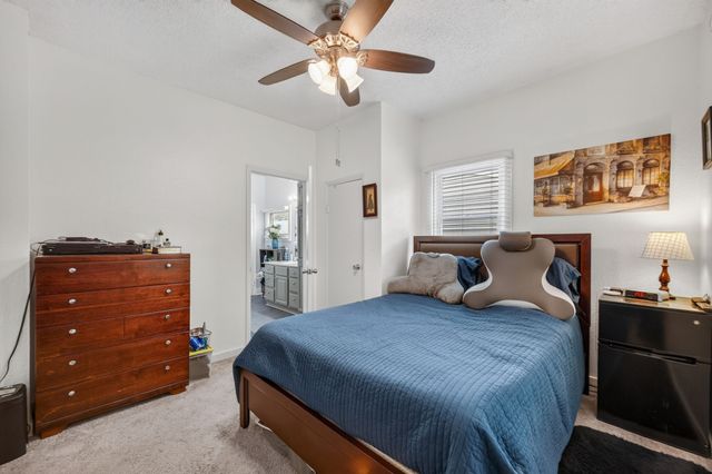 1325 E Tiffin Avenue, Des Moines, IA 50316