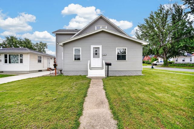 1325 E Tiffin Avenue, Des Moines, IA 50316