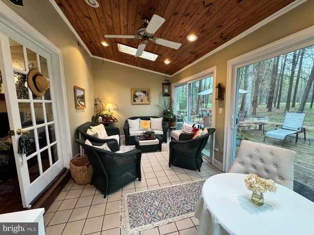 24899 WOODS DR, Denton, MD 21629