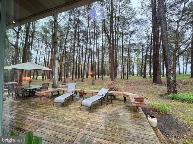 24899 WOODS DR, Denton, MD 21629