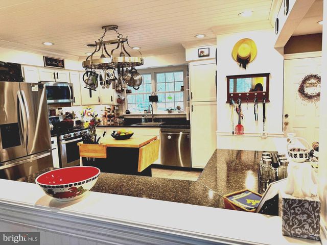 24899 WOODS DR, Denton, MD 21629