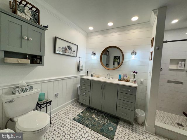 24899 WOODS DR, Denton, MD 21629