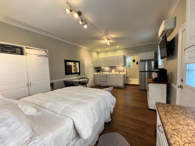 24899 WOODS DR, Denton, MD 21629