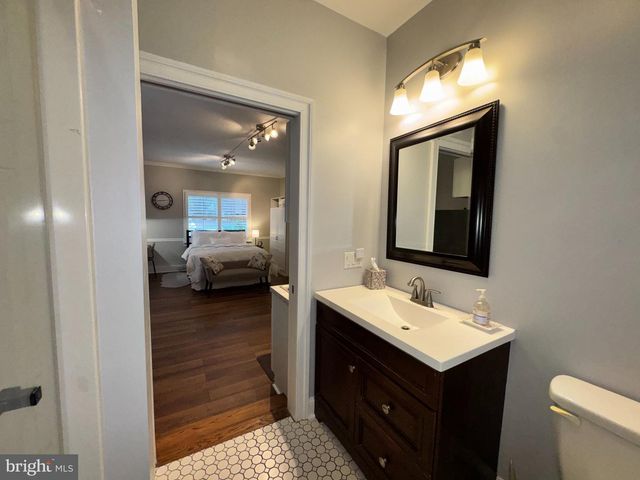 24899 WOODS DR, Denton, MD 21629