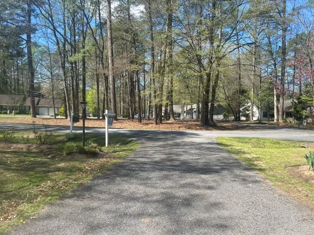 24899 WOODS DR, Denton, MD 21629