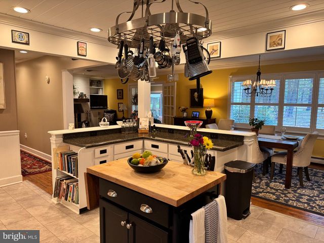 24899 WOODS DR, Denton, MD 21629