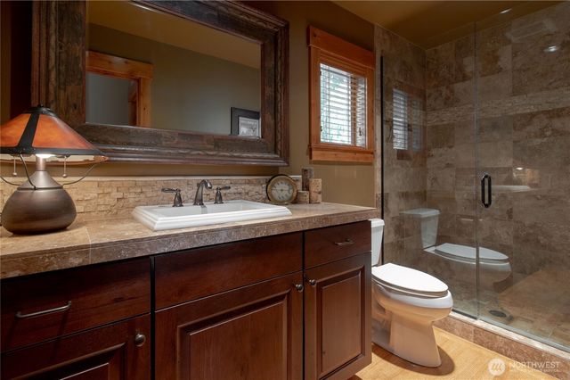 630 E Treasure Island Drive, Allyn, WA 98524