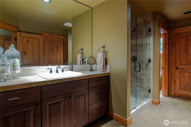 630 E Treasure Island Drive, Allyn, WA 98524