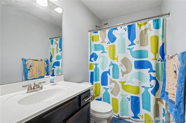8923 Woodford Drive, Charlestown, IN 47111