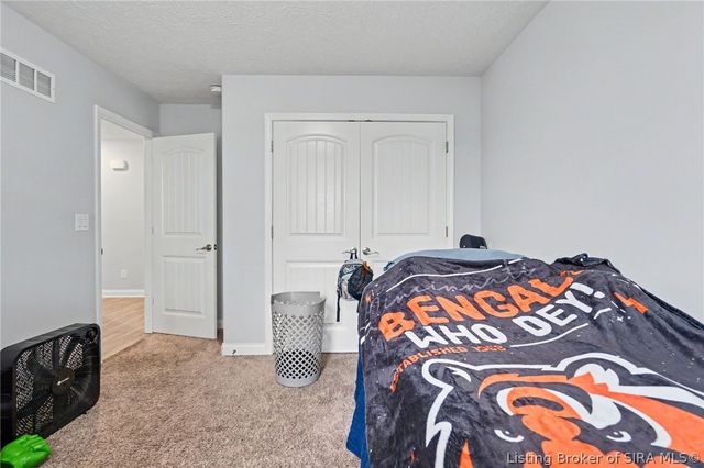 8923 Woodford Drive, Charlestown, IN 47111