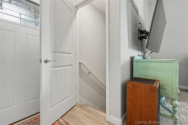 8923 Woodford Drive, Charlestown, IN 47111