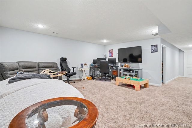 8923 Woodford Drive, Charlestown, IN 47111