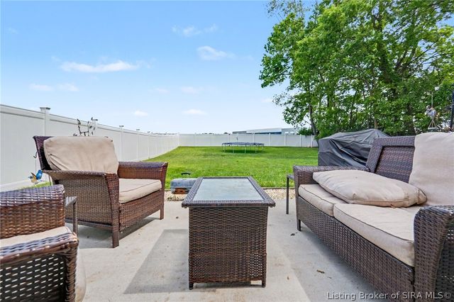 8923 Woodford Drive, Charlestown, IN 47111