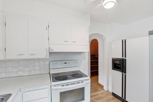 5418 N Monroe St, Spokane, WA 99205