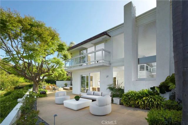 10 Rue Grand Ducal, Newport Beach, CA 92660
