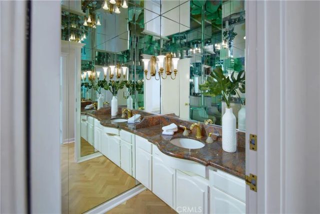 10 Rue Grand Ducal, Newport Beach, CA 92660