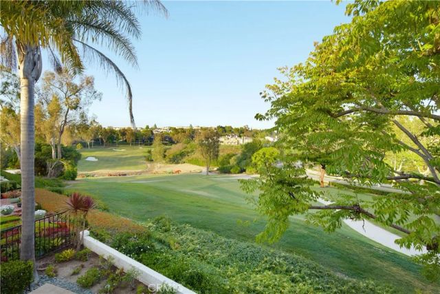 10 Rue Grand Ducal, Newport Beach, CA 92660