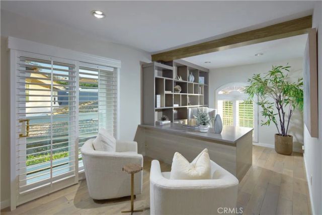 10 Rue Grand Ducal, Newport Beach, CA 92660