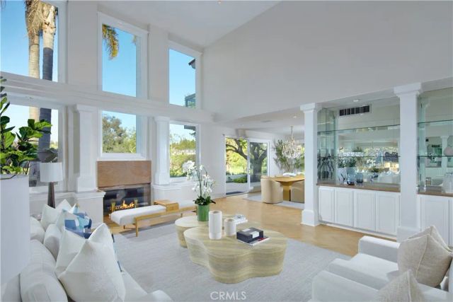 10 Rue Grand Ducal, Newport Beach, CA 92660