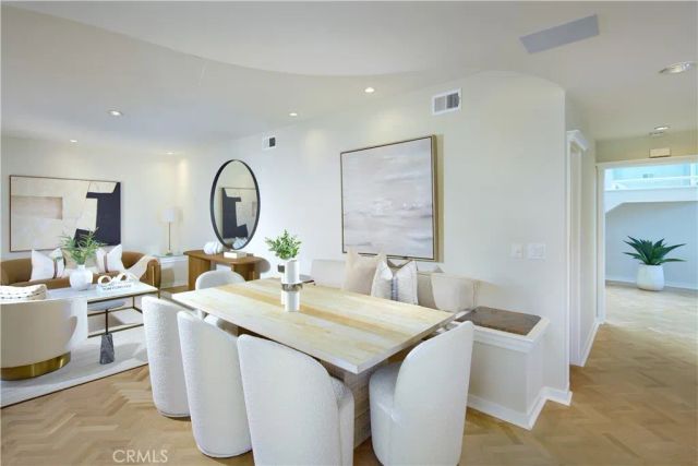 10 Rue Grand Ducal, Newport Beach, CA 92660