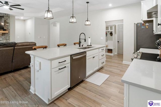 190 Stargaze Drive, Shepherdsville, KY 40165