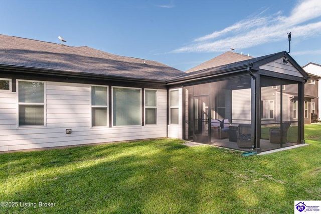 190 Stargaze Drive, Shepherdsville, KY 40165