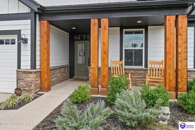 190 Stargaze Drive, Shepherdsville, KY 40165