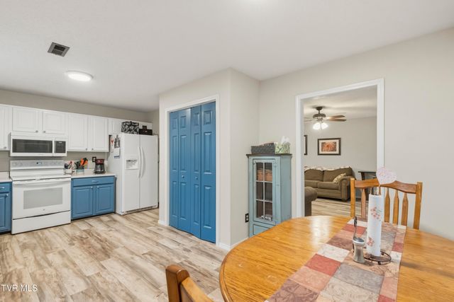 144 Kelsey Peterson Road, Jonesborough, TN 37659