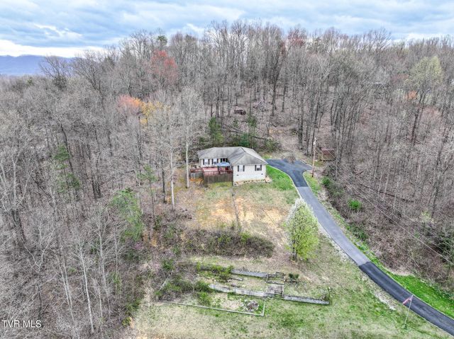 144 Kelsey Peterson Road, Jonesborough, TN 37659