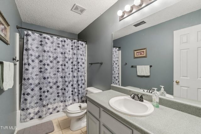 144 Kelsey Peterson Road, Jonesborough, TN 37659