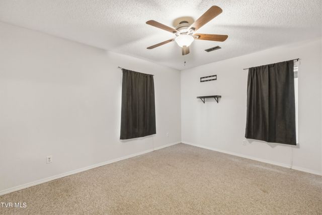 144 Kelsey Peterson Road, Jonesborough, TN 37659